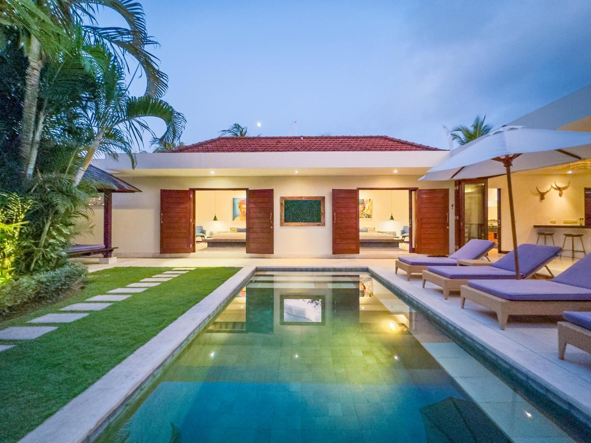 Villa Bugis Kayu Aya Seminyak Kültér fotó