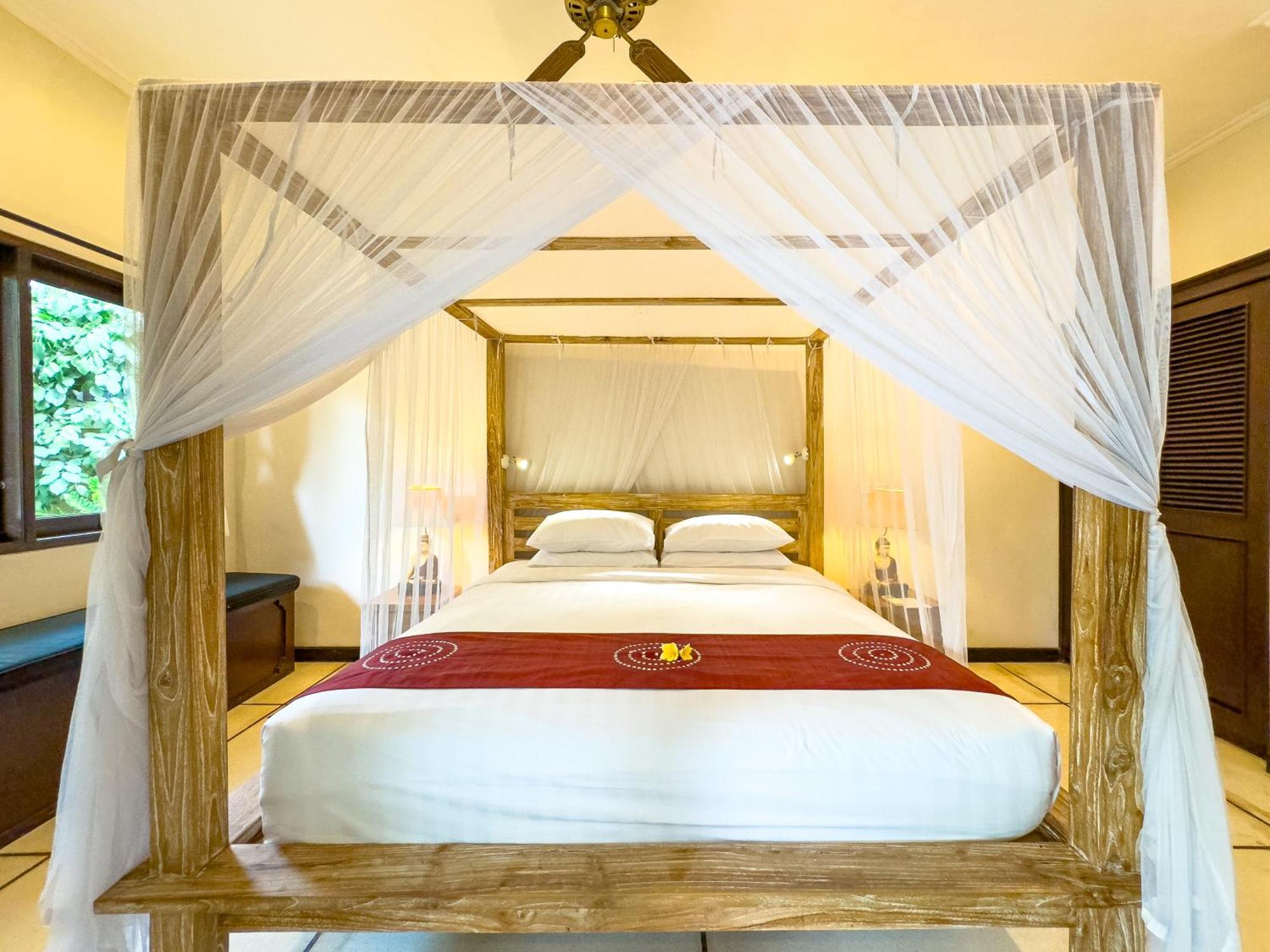 Villa Bugis Kayu Aya Seminyak Szoba fotó