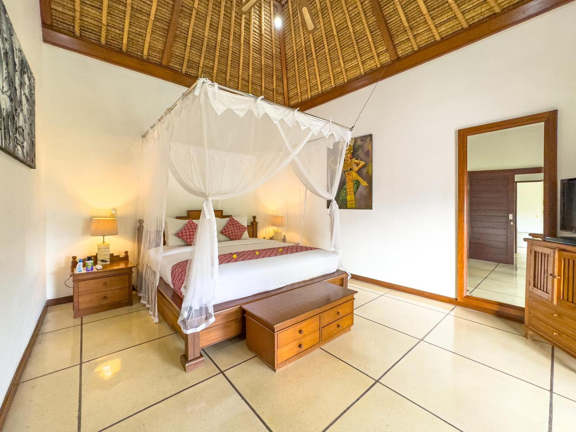 Villa Bugis Kayu Aya Seminyak Szoba fotó