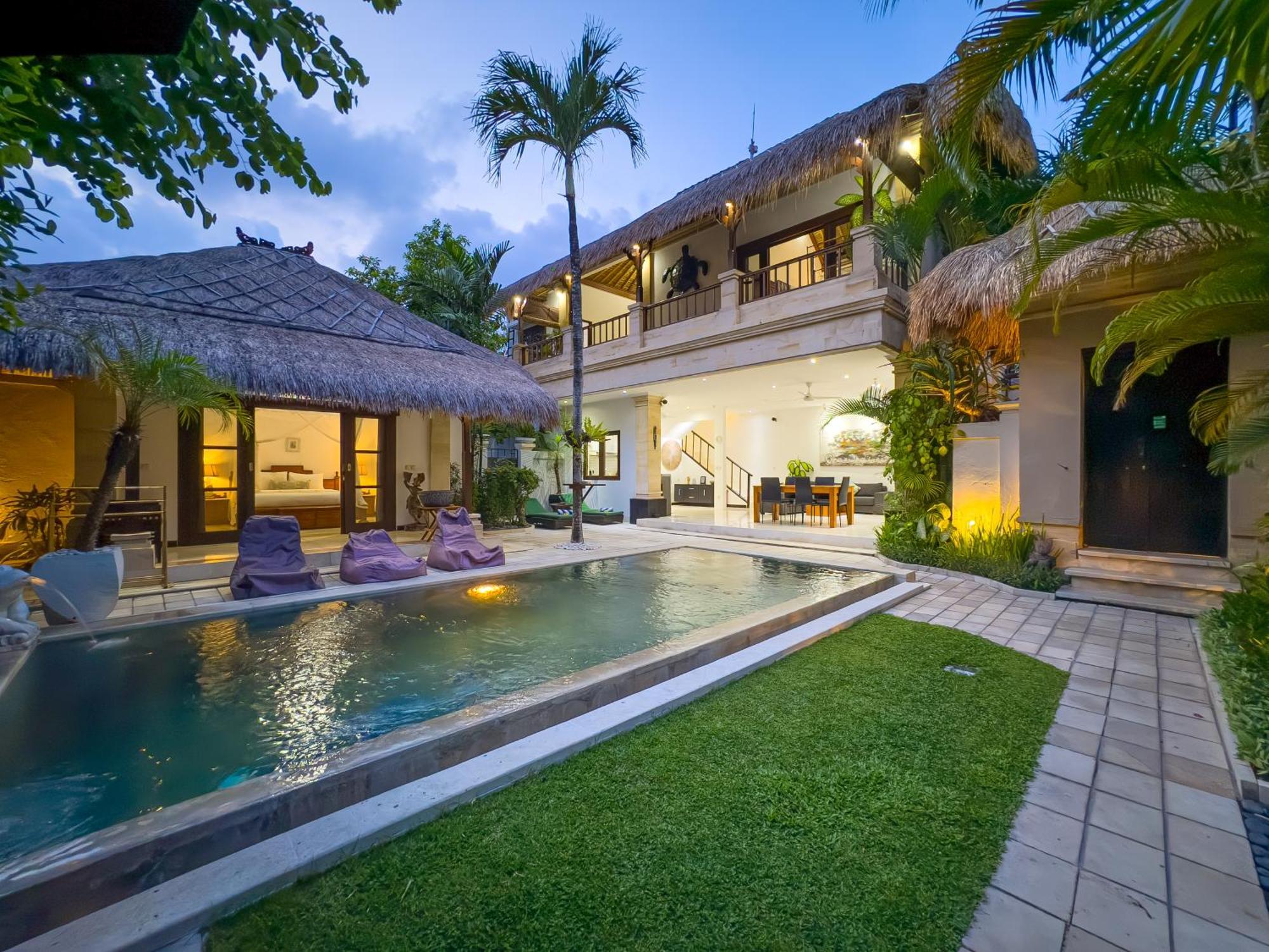 Villa Bugis Kayu Aya Seminyak Szoba fotó