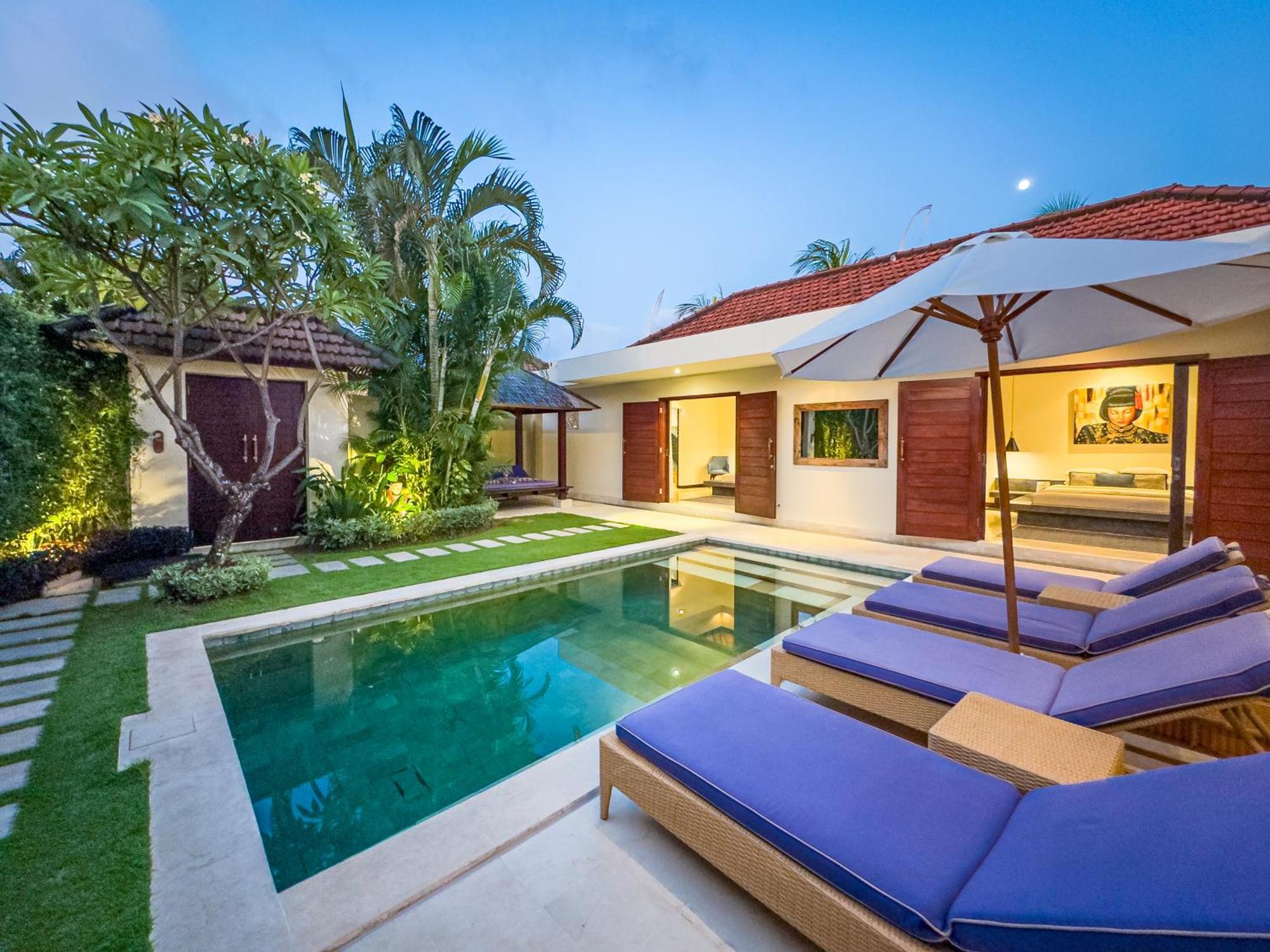Villa Bugis Kayu Aya Seminyak Szoba fotó